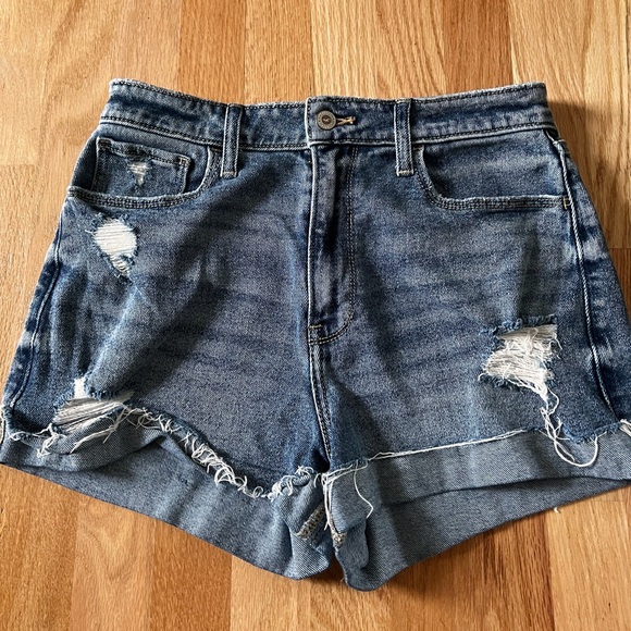 Mom shorts - Picture 1 of 3